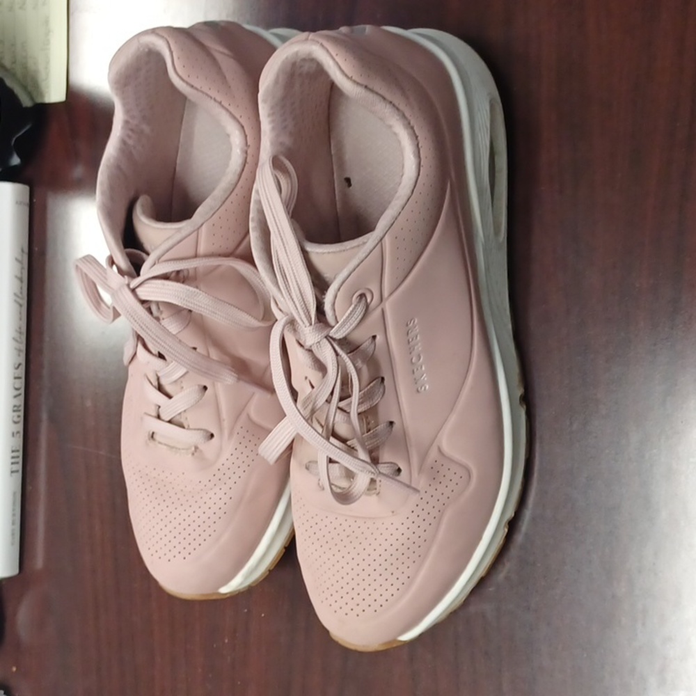 Shoes - Picture 2 of 5